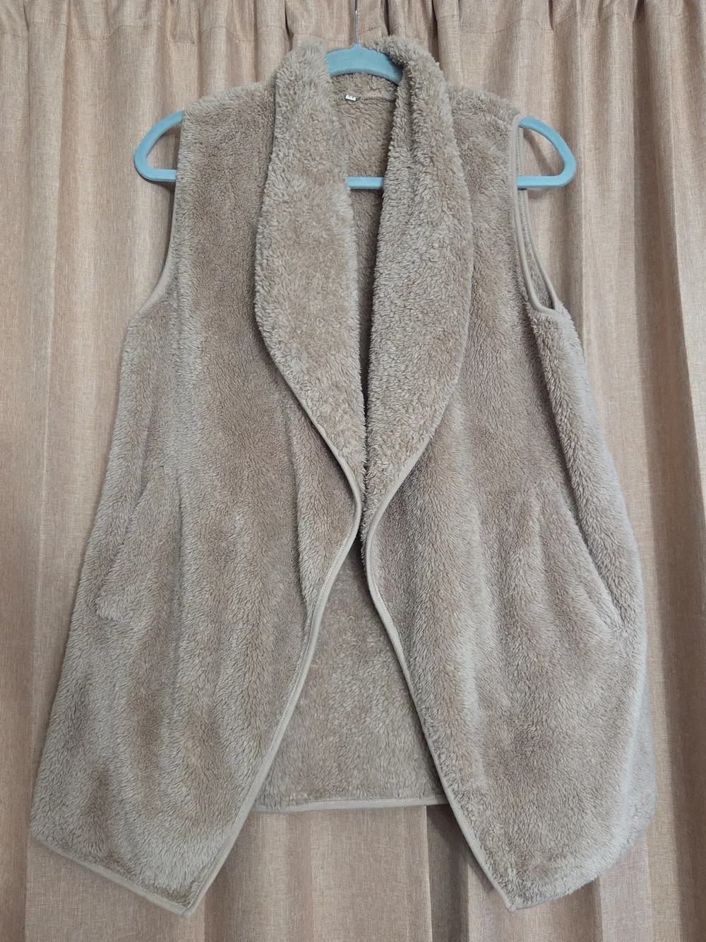 Women's Faux Sherpa Open-Front Vest - Taupe Medium